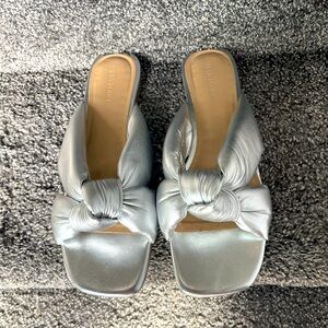 Villa Rouge silver, Maddox puffy slides size 11